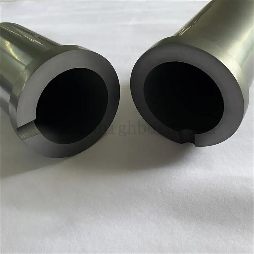 Hochtemperaturbeständiges Siliziumcarbid -Keramik -Graphit Crucible mit Quarzhülle für Induktionofen