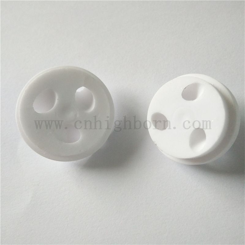 95 Alumina Keramik unregelmäßiger Teil maßgeschneiderter Isolator Hochfestige Al2o3 -Block