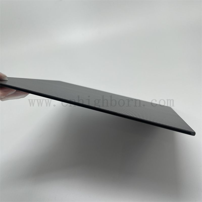 Hochtemperaturwiderstand quadratischer schwarzer mikrokristalliner Heizungskeramikglasplatte