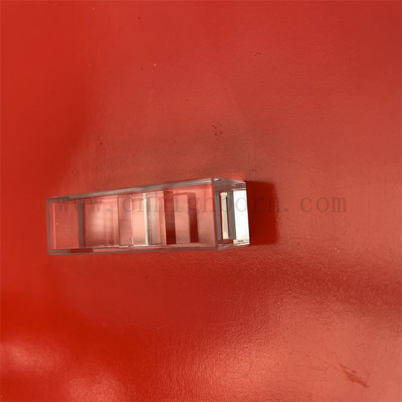 4 Seiten transparente quadratische Quarzglaskuvette für Spektrophotometer