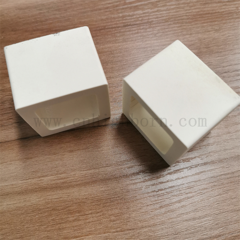 Customized Refractory Cordierit Mullite Keramikfuranzrohre