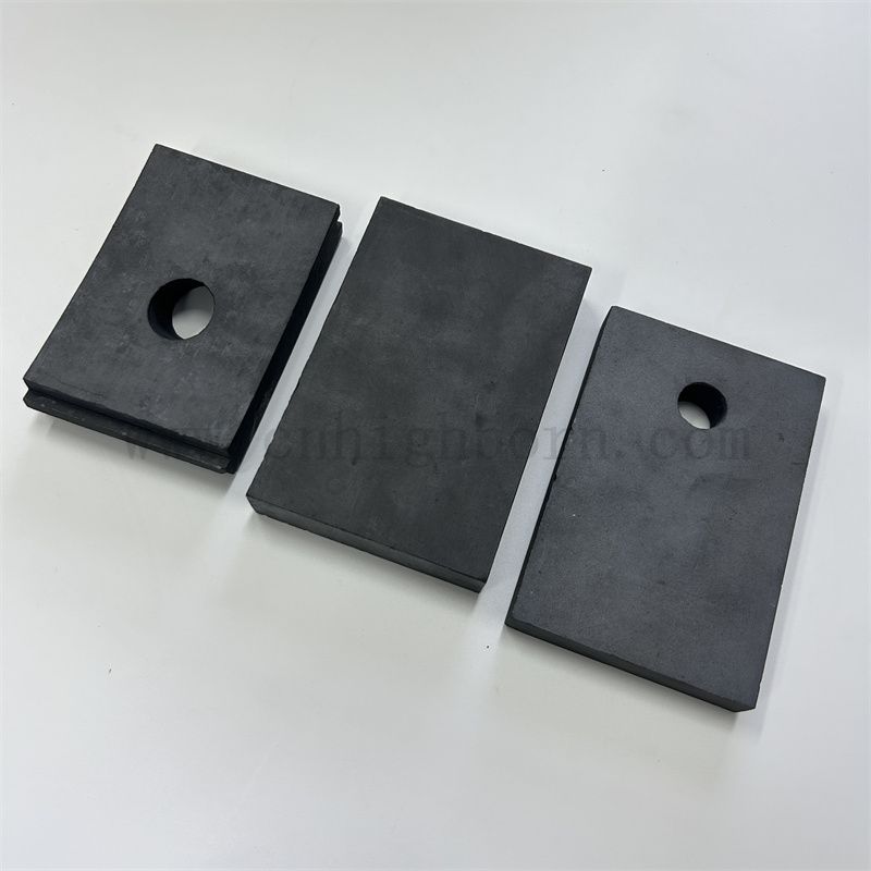 Isolator Schwarzes Siliziumkohlenhydratvolk mit Lochverschleißfest sic Keramikblatt