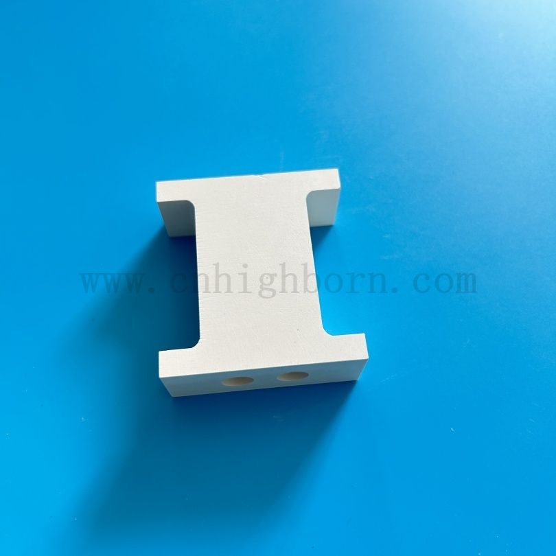 Fabrikversorgung kurzer Vorlaufzeit Bornitrid -Keramikblock mit Löchern