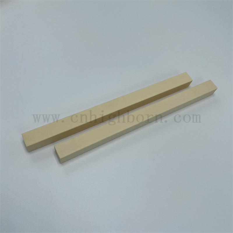 99% Alumina Ceramic Square Rod Customized AL2O3 Stick