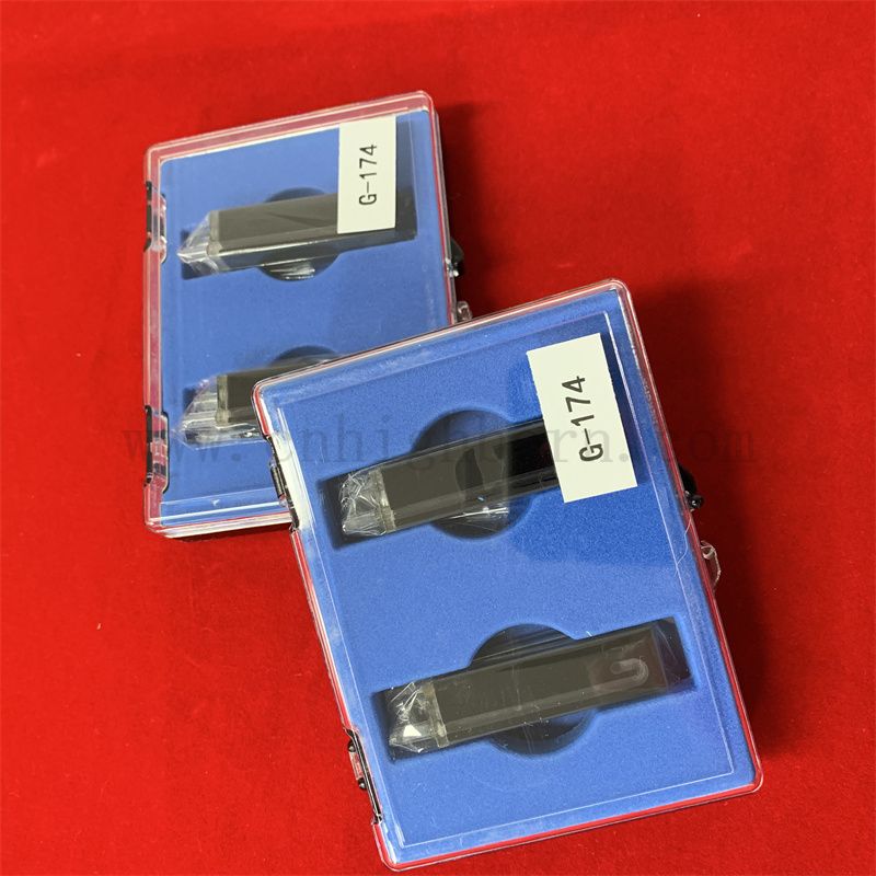 Labor schwarz Quarzflusszelle Biochemische Analysatoren Mikroglas Küvette Selbstmaskierung kontinuierlich 10mm