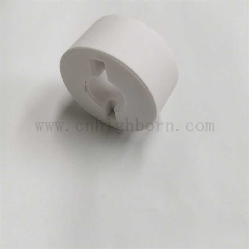 Custom 95%Aluminiumoxid Keramik Isolierbusch Al2o3 Keramikteil