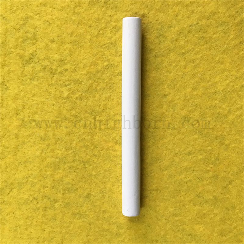 Benutzerdefinierte Porosität weiße poröse Aluminiumoxid -Keramikrohre Al2o3 Filterrohre