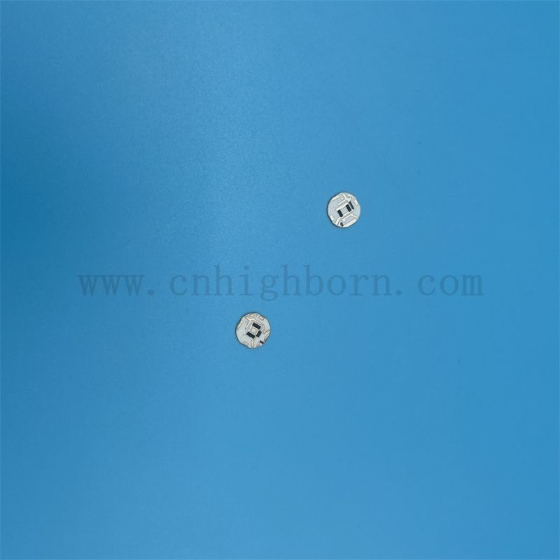 Hohe Genauigkeit Alumina Keramikblech Dicker Filmsubstrat Automobilzuskel -Detektorwiderstand