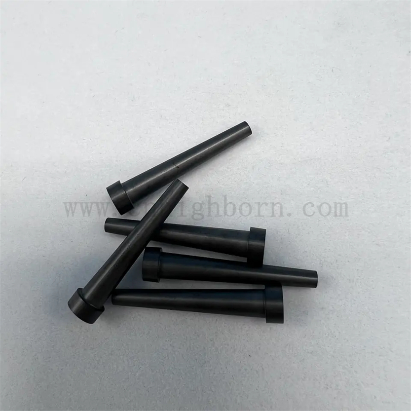 Benutzerdefinierte Hitzeschockresistent Borkarbid -geformte Rohre B4C Keramikdüse