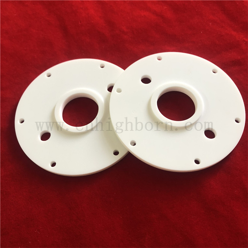 Customized macor -maschinenable Glaskeramikscheibe mit Laserschnitten