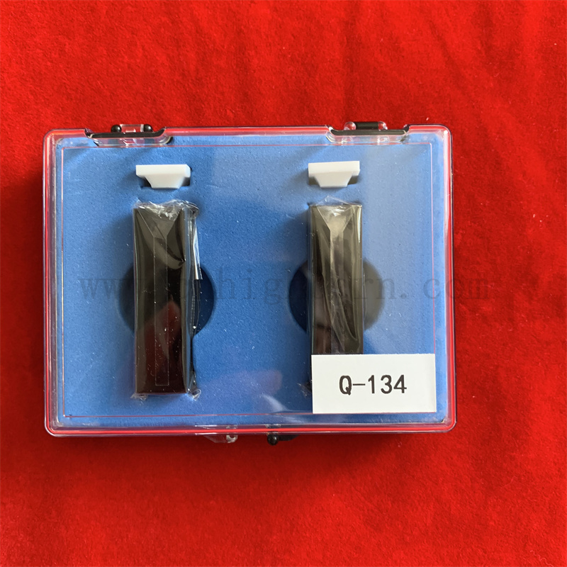 Laborglaswaren 1ml Quarzzelle Mikrokuvette mit schwarzer Wandquarzglasklugette mit Deckel