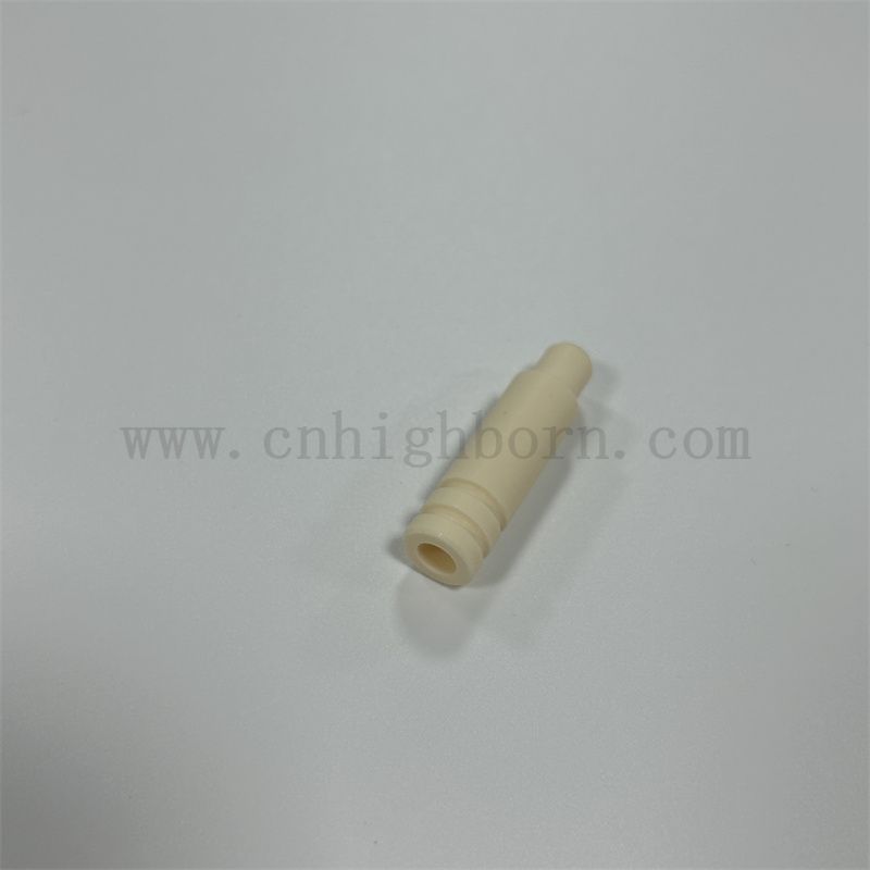 Elektrische Isolierpräzision 99 Aluminurchina Porzellan Al2o3 Keramikrohr mit Schritt