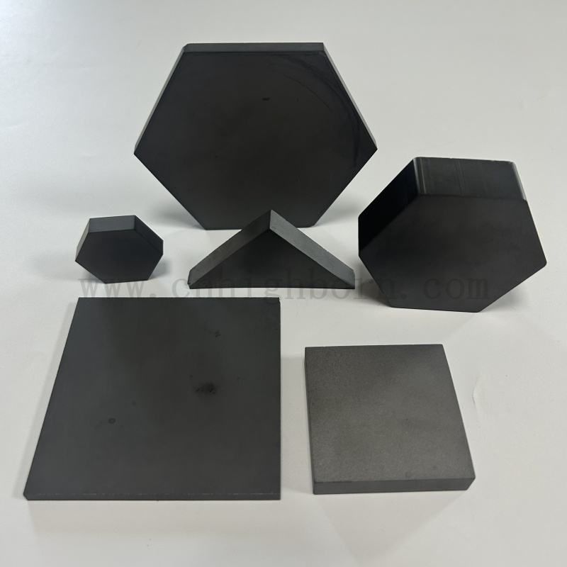 Customisierte hohe Härte Borkarbid hexagonales Schutzblatt B4C -Keramikplatte