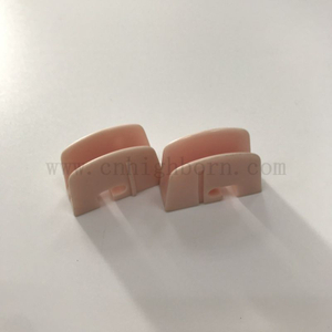 Angepasste Alumina -Stanze Teil 99 AL2O3 Textilkeramikblock