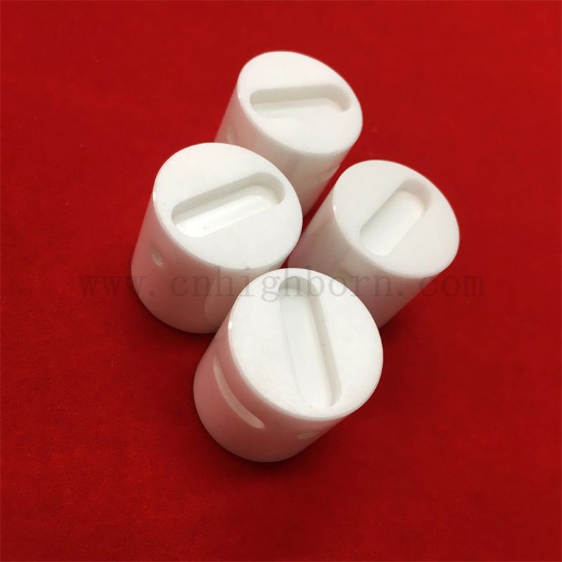 Präzisionsbearbeitete ZRO2 -Werkstück Zirkonia Keramik gerillter Stange