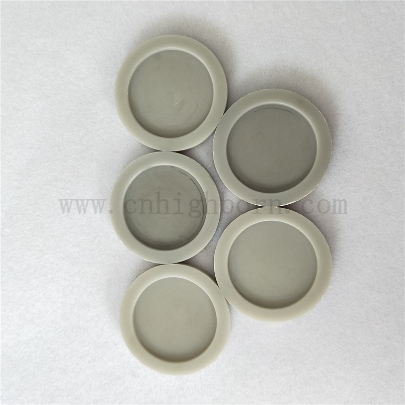 Customisierte Aluminium -Nitridscheibe bearbeitete Aln -Keramikteile