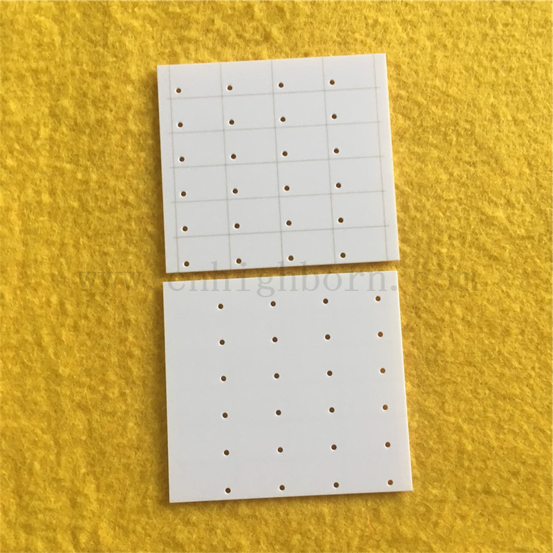 Porforated Alumina Sheet Customized AL2O3 Spezialförmige Keramikscheibe