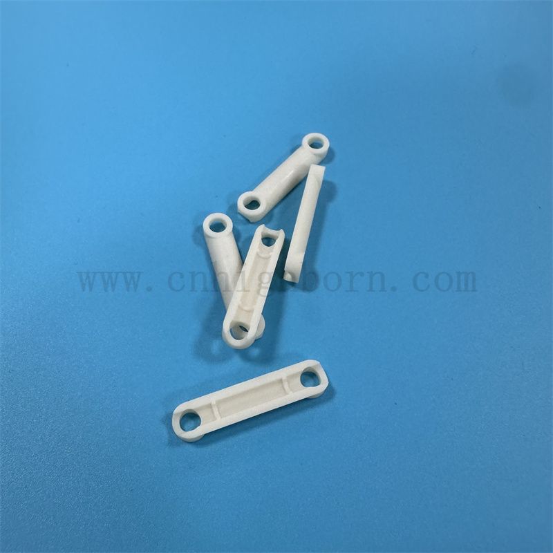 Benutzerdefinierte Verarbeitung CNC -Verarbeitung 99%Aluminiumoxid Keramik Snap Ceramic -geformtes Teile