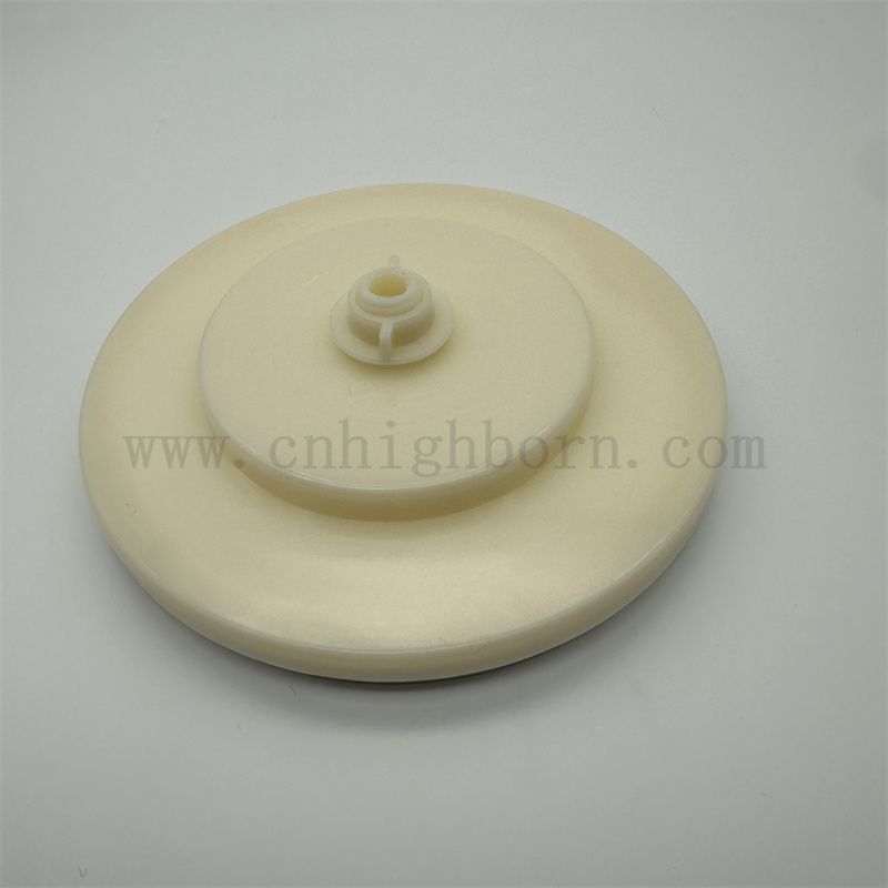 Isolator Alumina unregelmäßiger Block 99% AL2O3 Keramikversiegelungsplatte 