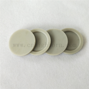 Kundenspezifische Aluminiumnitrid-Scheibenbearbeitete AlN-Keramikteile