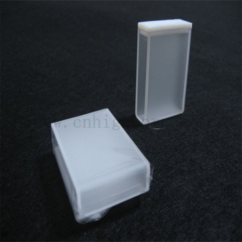 Hochgenauige 2 Seiten transparent geschmolzen oder klebriert Standard Quarzzelle Quarzglaskuvette mit Lichtpfadlänge 30 mm