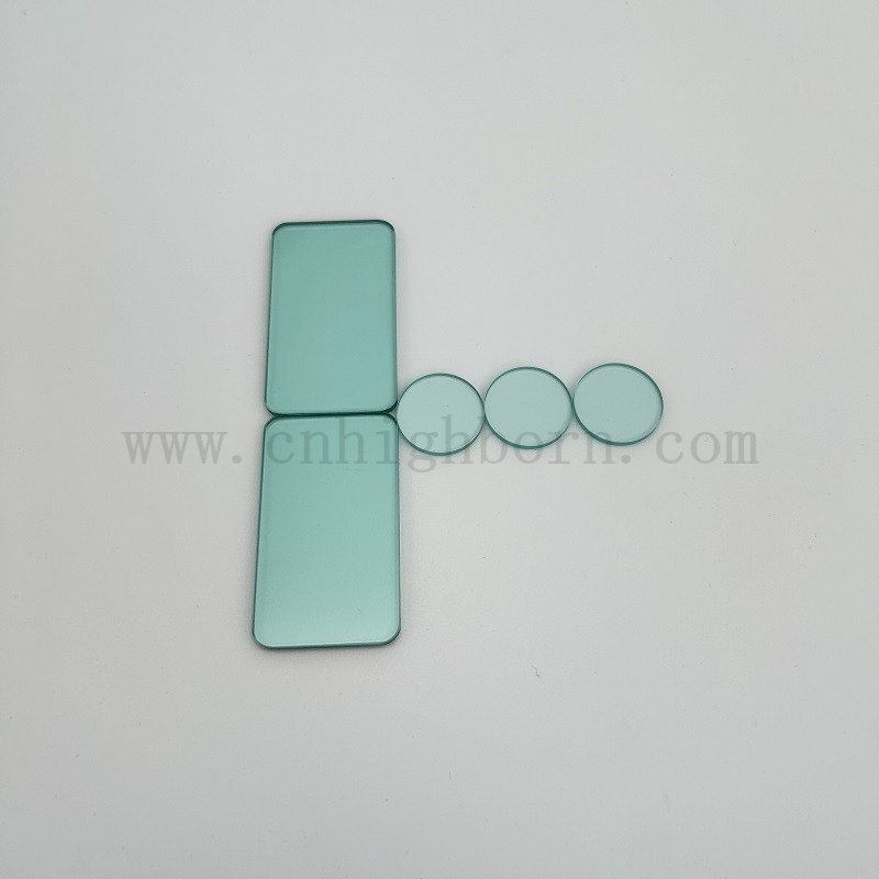 Customized KG5 kg2 kg3 Wärmeabsorbierende Glasfilter optisches Filterglas