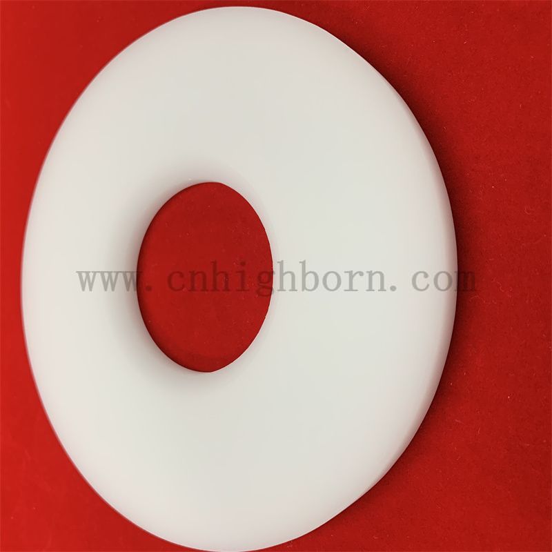 milchig-wei&szlig;er Quarzflansch