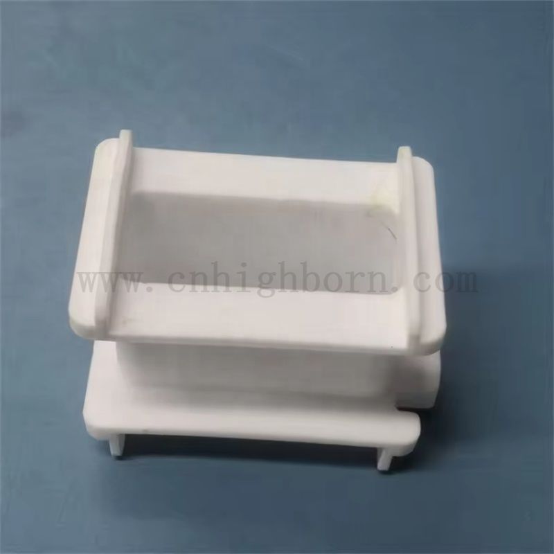 Anpassungsbewegungsverglaster Steatit -Keramik -Isolator Porzellan unregelmäßiger Block