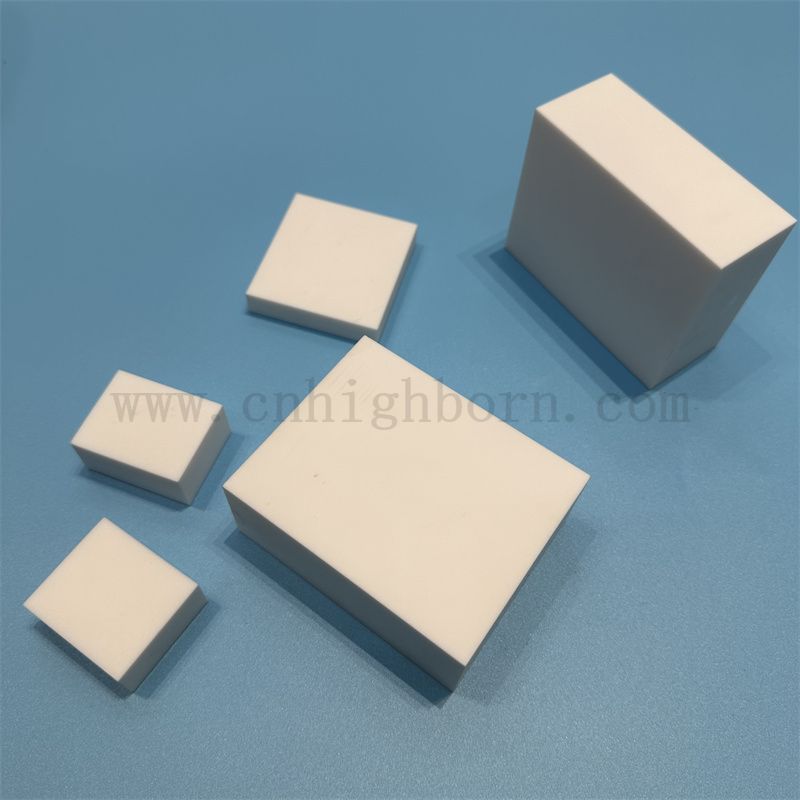 Customized Messable Glass Ceramic Board niedriger Dichte Isolator Macor Plate