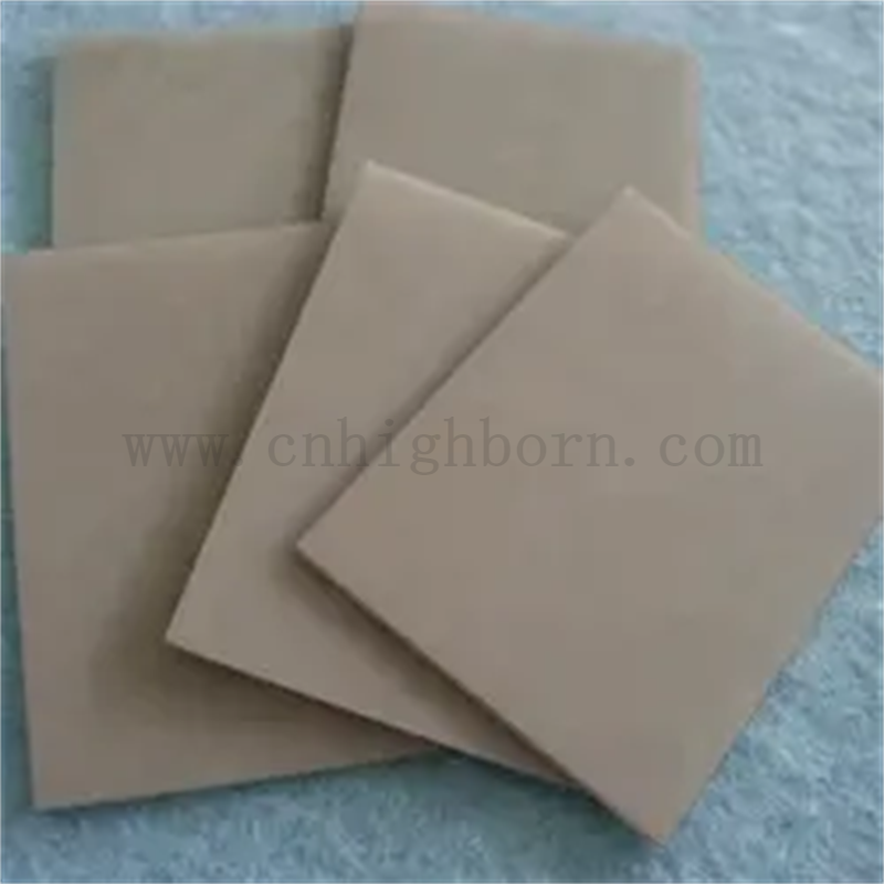 Hochthermische Leitfähigkeit Aluminiumoxid Nitrid Keramik Ain Keramik Kühlkörper Rechteckige Platte