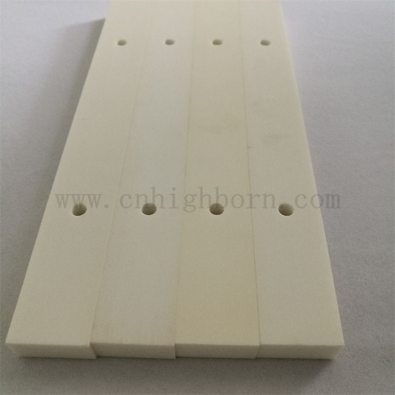 Wärmewiderstand 99% AL2O3 Welle Alumina Keramik Sinter -Flachstange