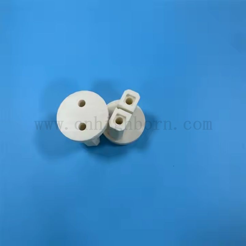 Industrielle maßgeschneiderte Alumina -Keramik Teil 95% Al2O3 Isolierende Ersatzstücke