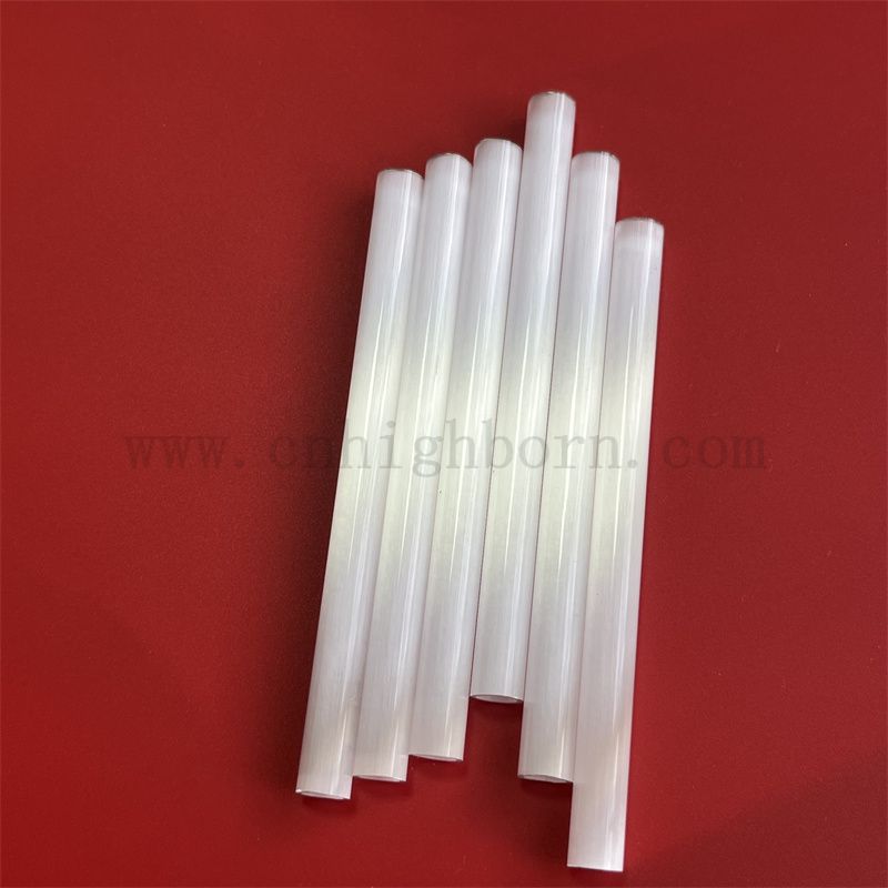 Maßgeschneiderte milchige Quarz -Fusionsrohr und undurchsichtiger Quarzrohr