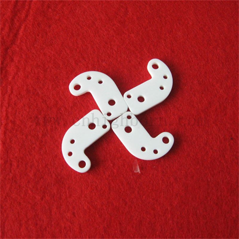 Keine Porositätsmaschinen -Glaskeramik unregelmäßiger Teil Isolator Macor Keramikblech