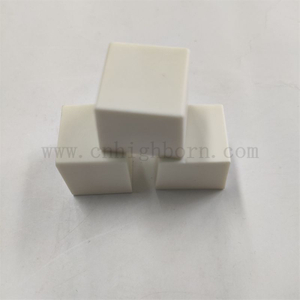 Zirkonoxid-gehärtete Aluminiumoxid-ZTA-Keramikfliesenplatte 10 % Zro2 Zirkoniumoxid-Aluminiumoxid-Verbundkeramik