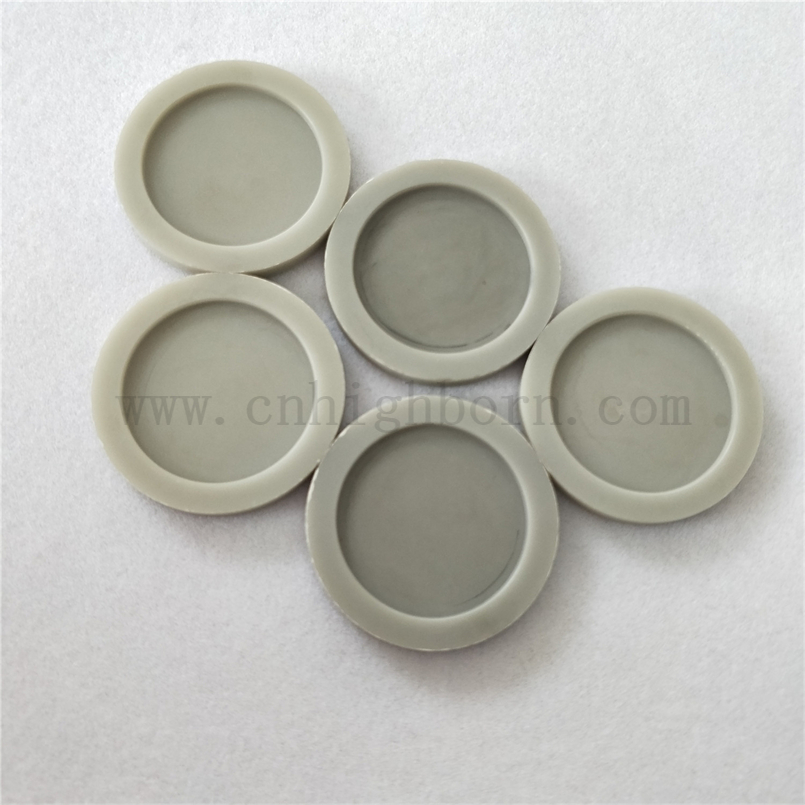 Customisierte Aluminium -Nitridscheibe bearbeitete Aln -Keramikteile