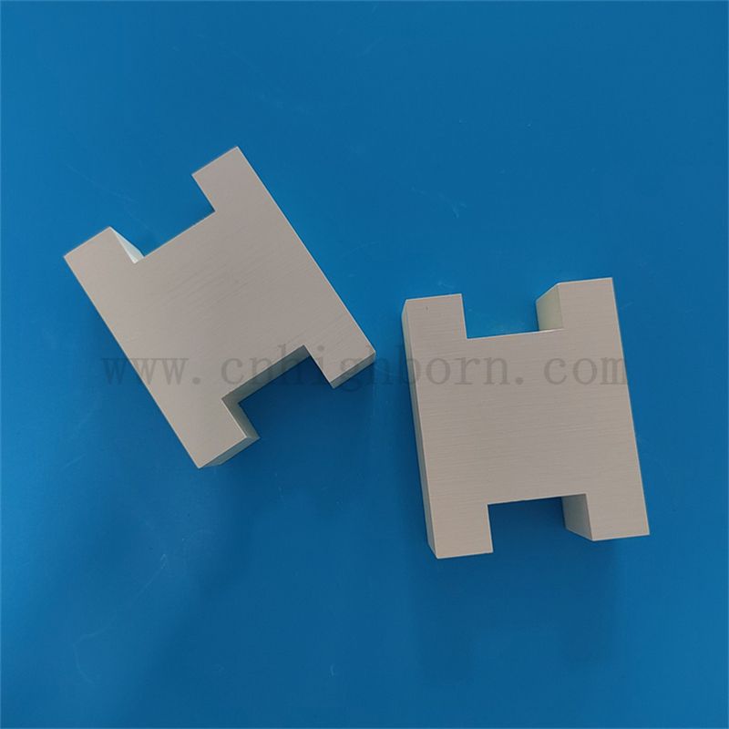 Maßgeschneiderte hitzgepresste hexagonale Bornitrid -Keramik -Strukturteile Bn Keramikschale für Vakuumofen