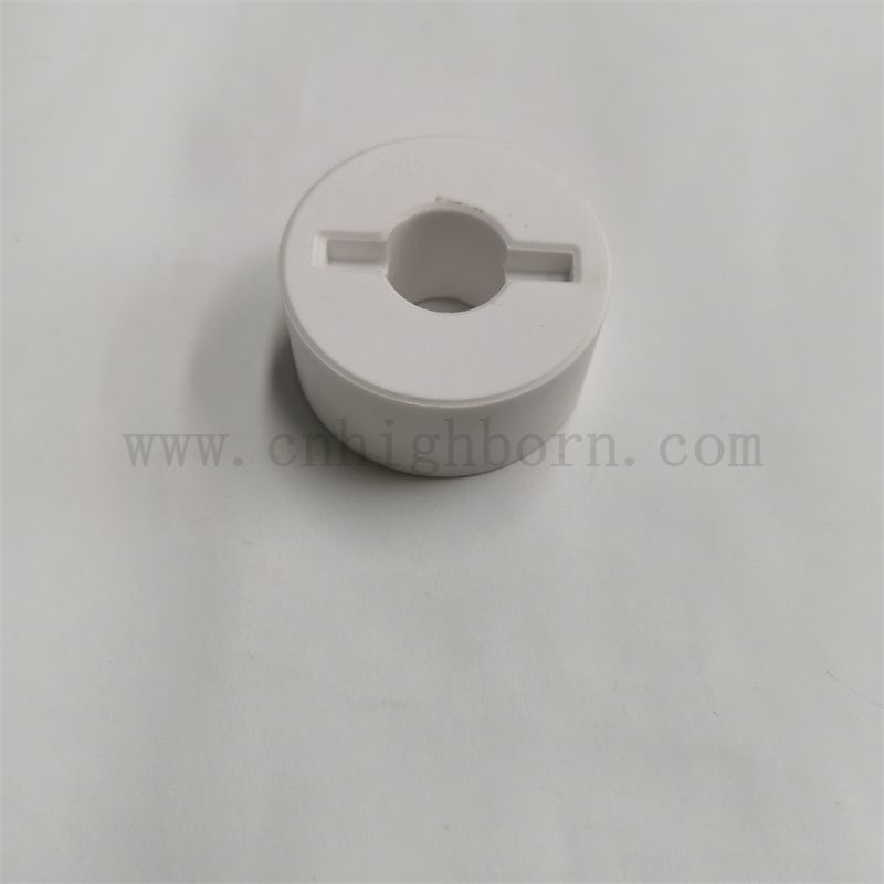 Custom 95%Aluminiumoxid Keramik Isolierbusch Al2o3 Keramikteil