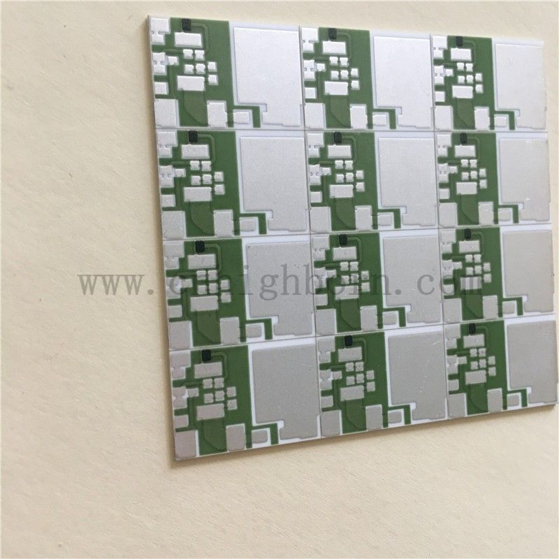 Metalisierte PCB -Blech Alumina Keramik Substrat Multilayer integriert 96% Alumina Keramik Dicke Filmblatt