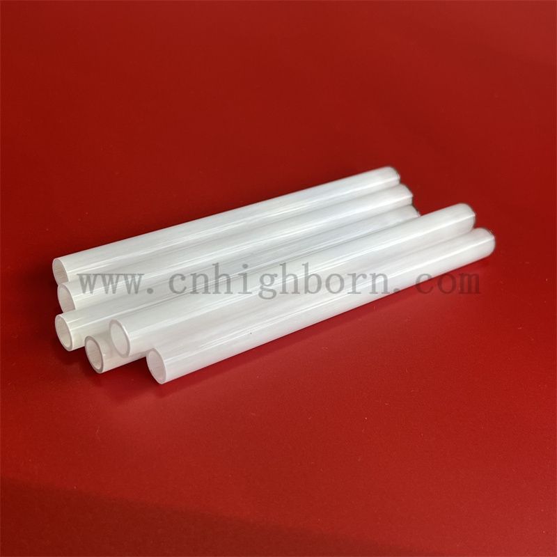 undurchsichtiger Quarzrohr