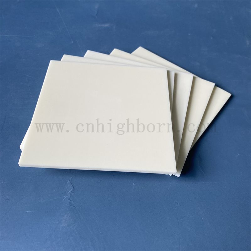 Polierte 99% AL2O3 Keramik -Isolierungsplatte Alumina Blechhalter