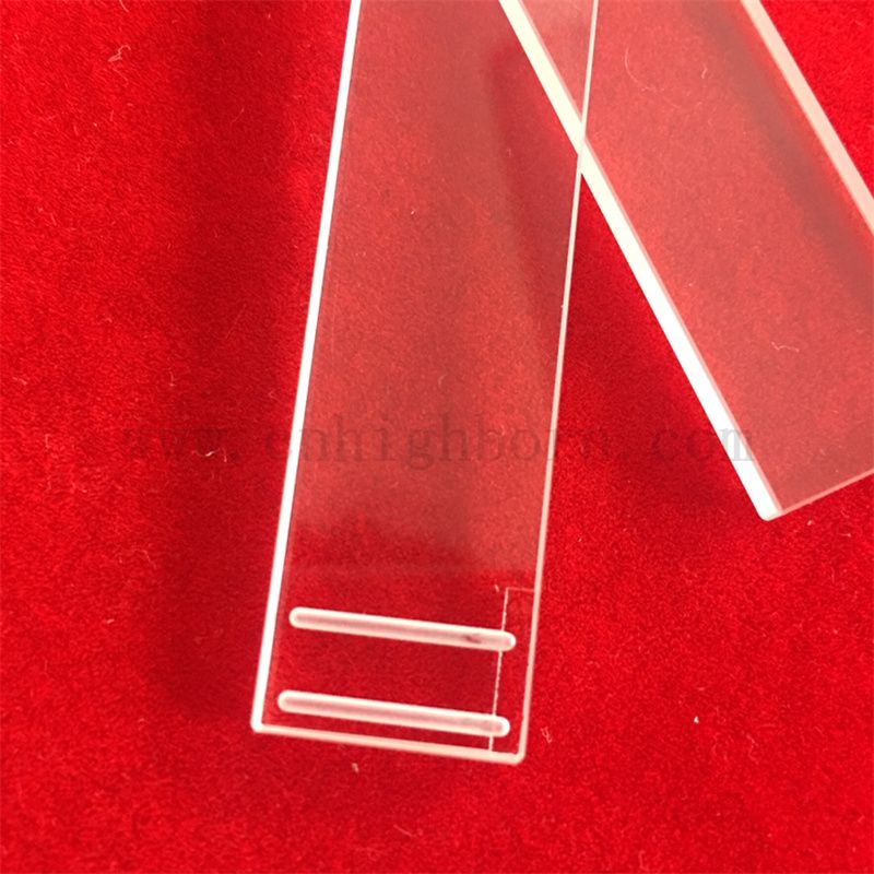 Hochtemperaturlaser Bohrung Klar fusioniert Silica Panel Quarzglasplatte 