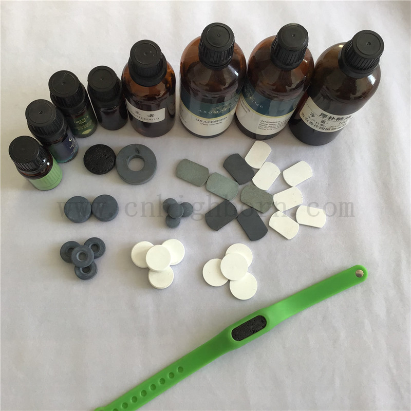 Benutzerdefinierte Porosität poröse Keramikplatte Duftes Stück zur Parfümverflüchtigung