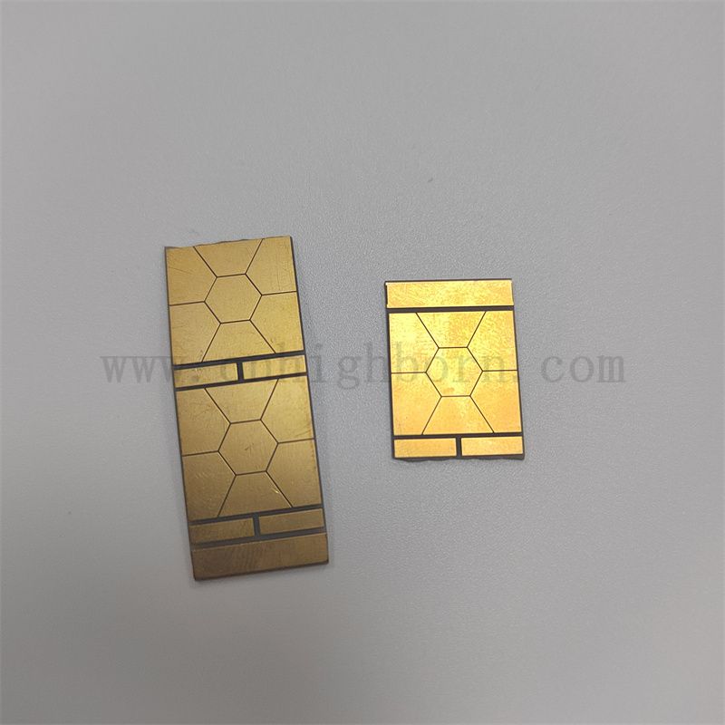 Customized Mo Mn Alumina Al2O3 DBC DPC AMB Metallisierte Keramik -Substrat für elektronische Komponente