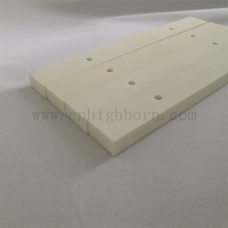 Wärmewiderstand 99% AL2O3 Welle Alumina Keramik Sinter -Flachstange