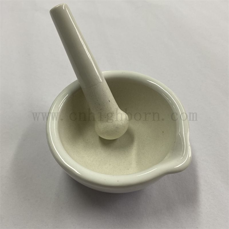 Porzellanmörser und Stößel für Schullabor -Schleifschale mit Ausguss