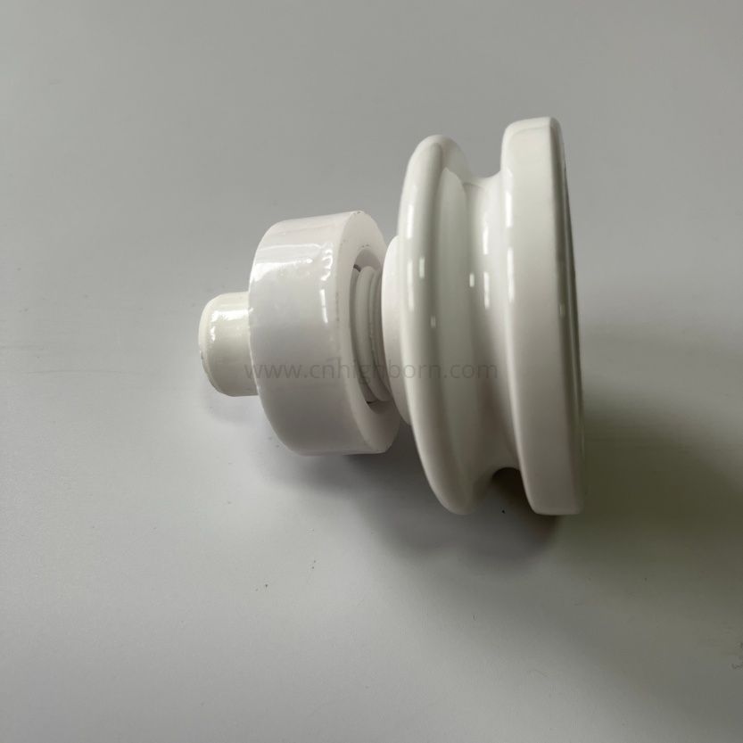 Maßgeschneiderte 95 % glasierte Aluminiumoxid-Al2O3-Keramik-Isolatorkomponente