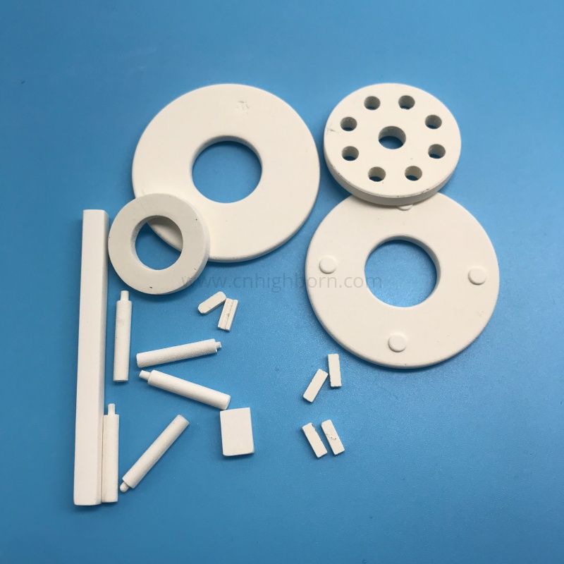 Was bestimmt die Durchflussrate eines Kieselgur-Keramikfilters?