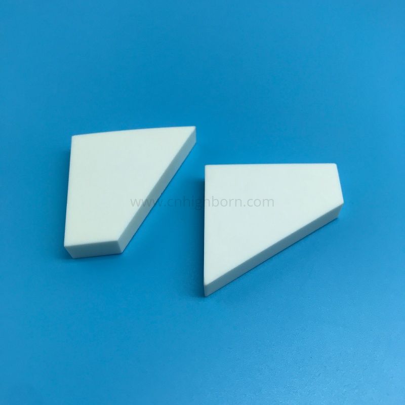 95 % Aluminiumoxid-Keramik-Trapezblech, Al2O3-Keramik-Auskleidung