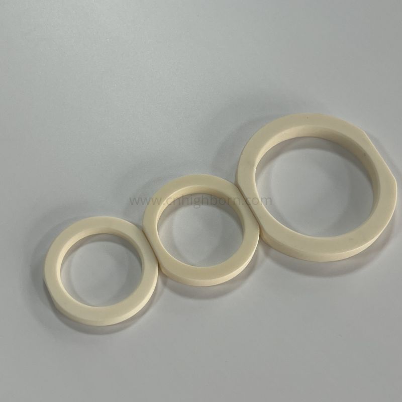 Maßgeschneiderte Ringscheibenscheibe aus polierter Aluminiumoxid-Al2O3-Keramik